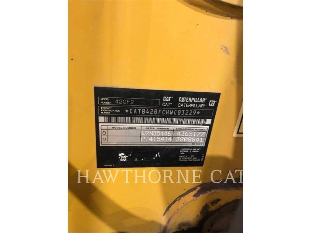 CAT 420F2 CAB Utovarni rovokopači