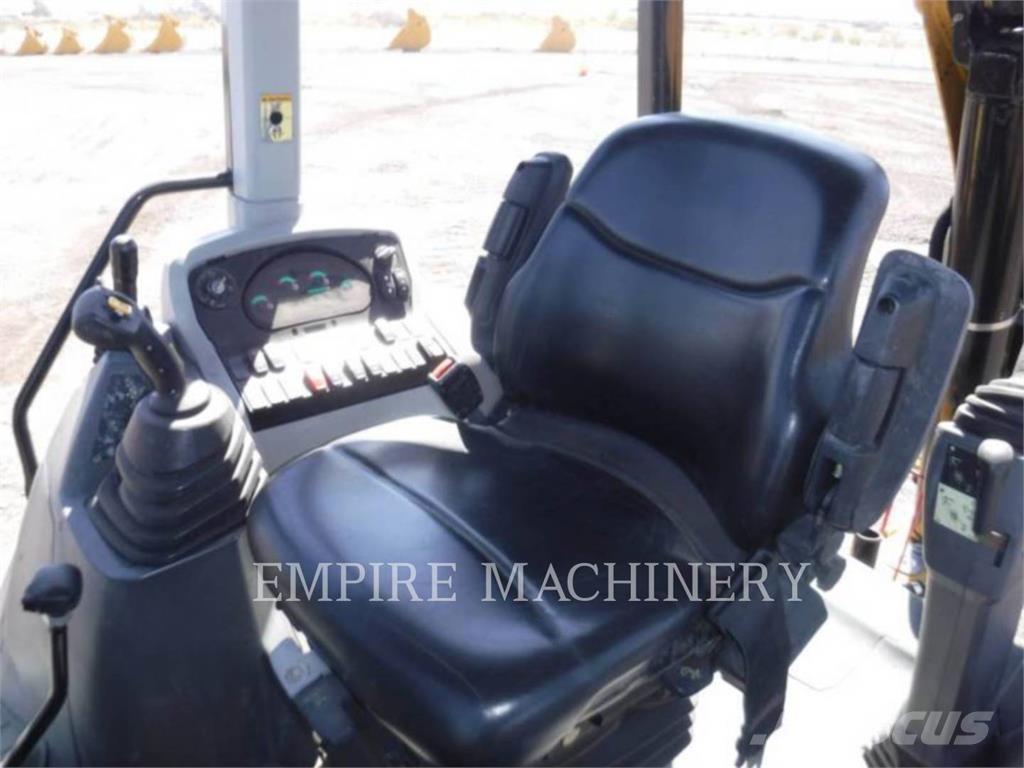 CAT 420F24EOIP Utovarni rovokopači