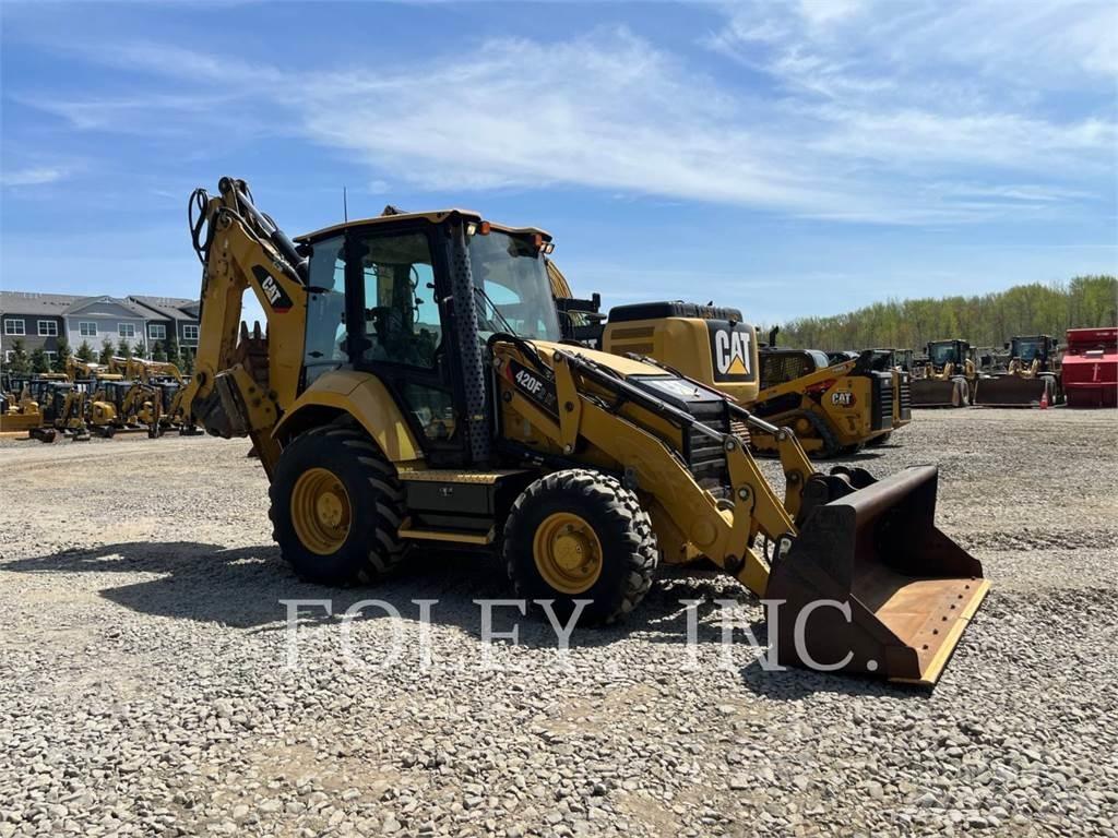 CAT 420F2IT Utovarni rovokopači