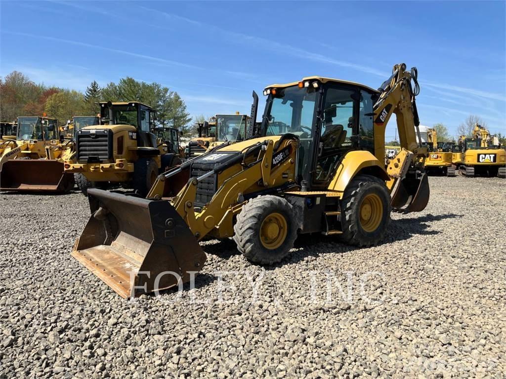 CAT 420F2IT Utovarni rovokopači