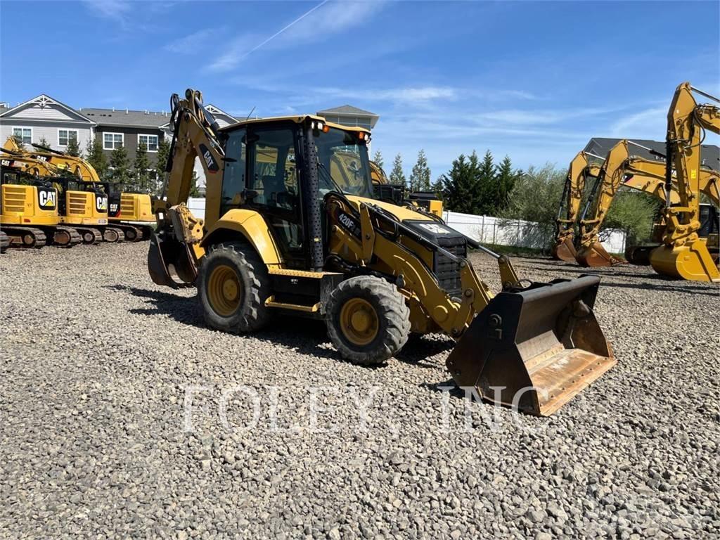 CAT 420F2IT Utovarni rovokopači