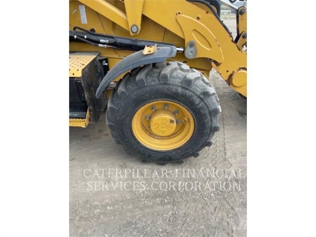 CAT 420F2IT Utovarni rovokopači