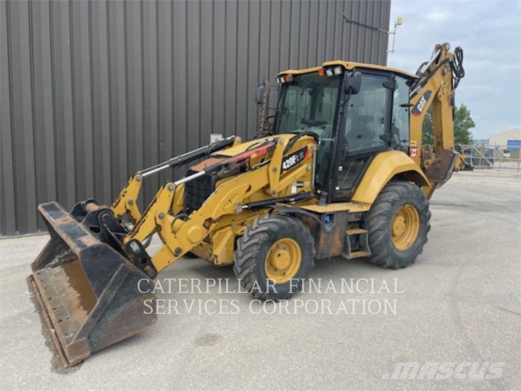 CAT 420F2IT Utovarni rovokopači