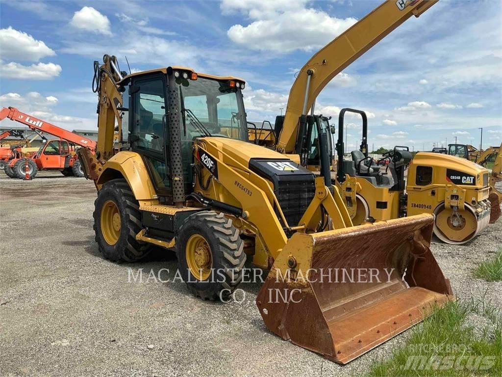 CAT 420F2ST Utovarni rovokopači