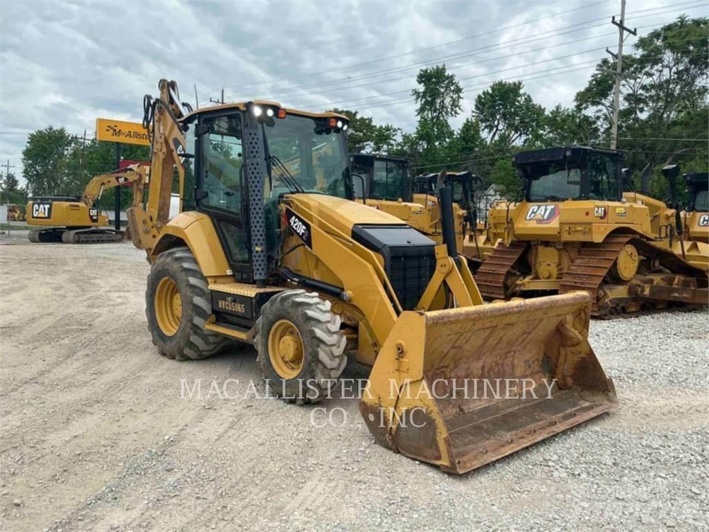 CAT 420F2ST Utovarni rovokopači