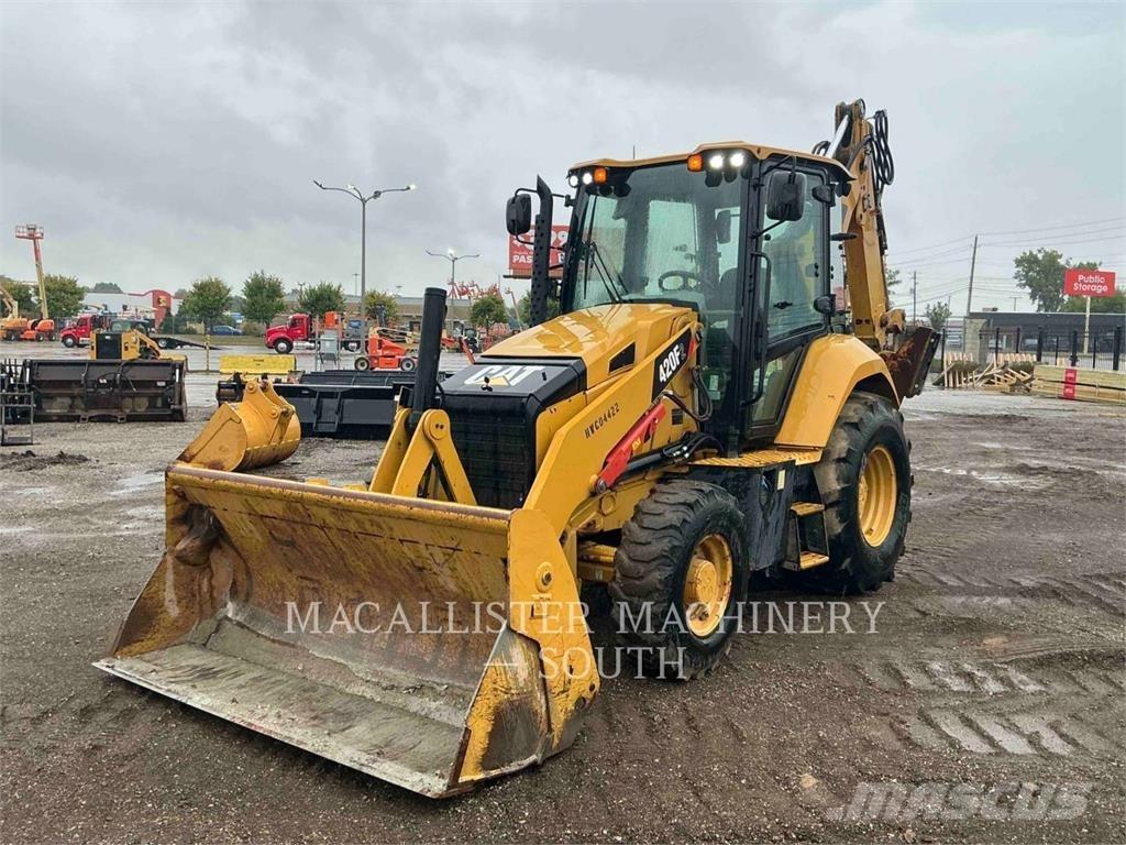 CAT 420F2ST Utovarni rovokopači