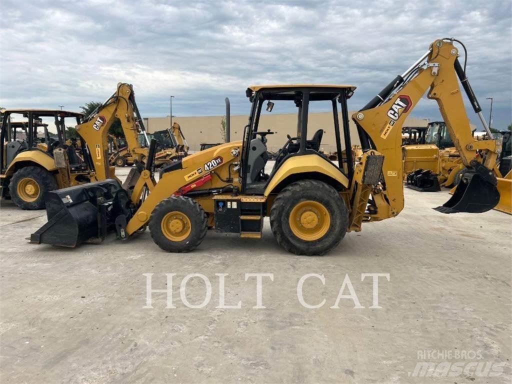 CAT 420XE IT4S Strugači