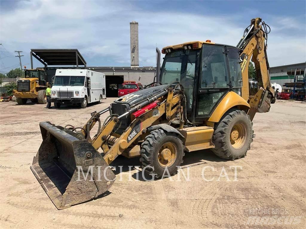 CAT 430EIT A Utovarni rovokopači