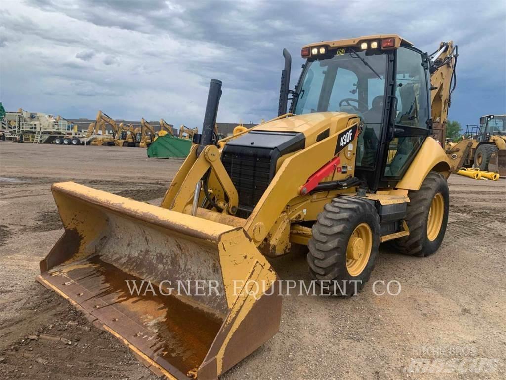 CAT 430F 4WD Utovarni rovokopači