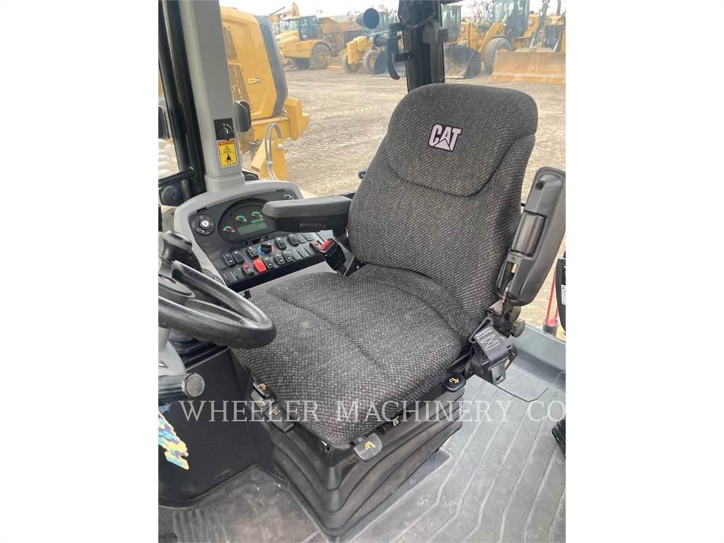 CAT 430F2 ITCF Utovarni rovokopači