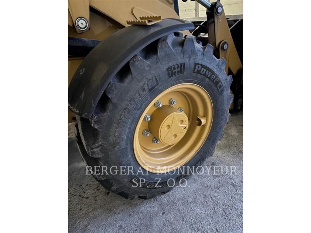 CAT 432 Utovarni rovokopači