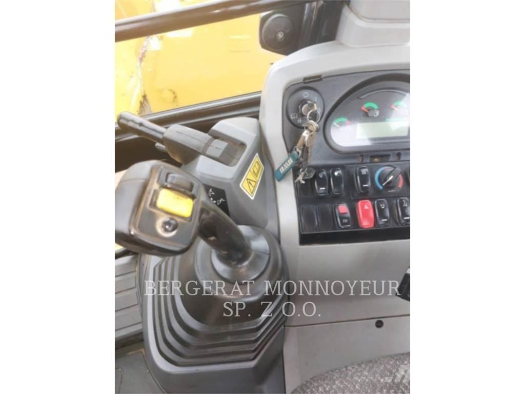 CAT 432F2 Utovarni rovokopači