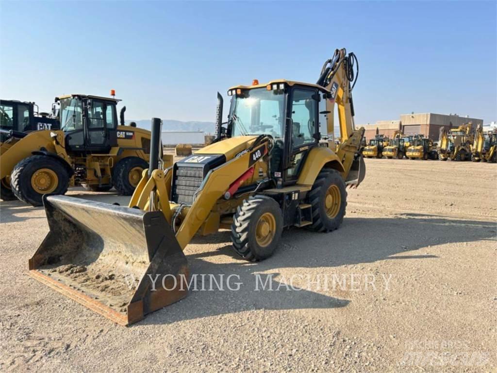 CAT 440 Utovarni rovokopači