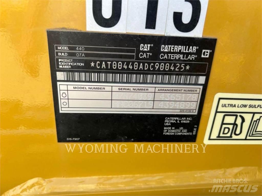 CAT 440 Utovarni rovokopači