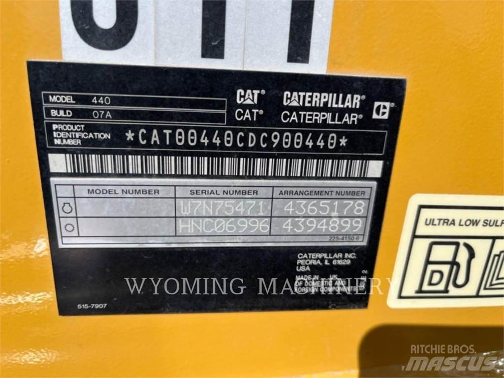 CAT 440 Utovarni rovokopači