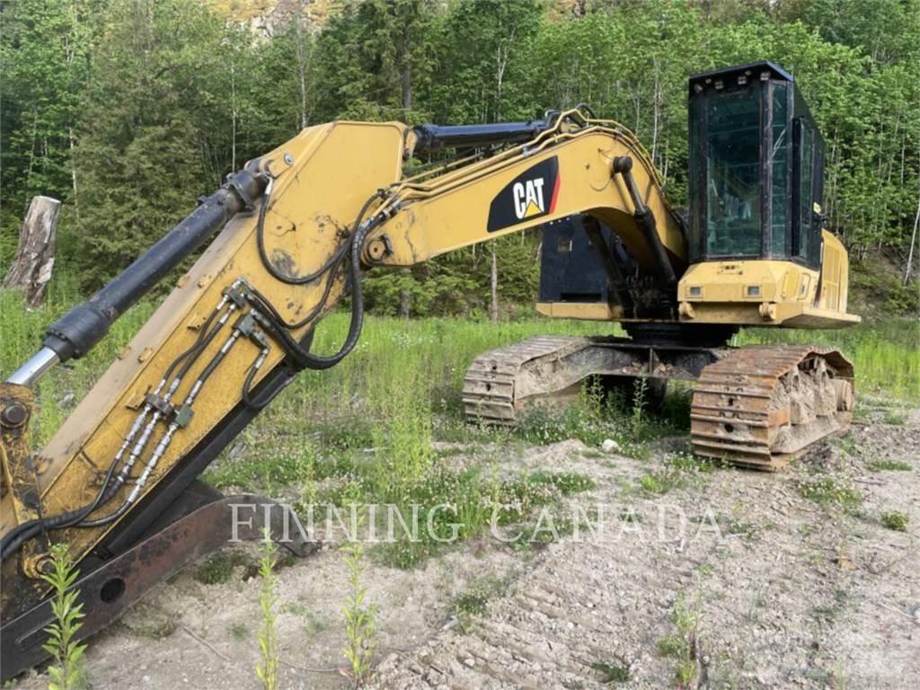 CAT 548 FM Bageri gusjeničari