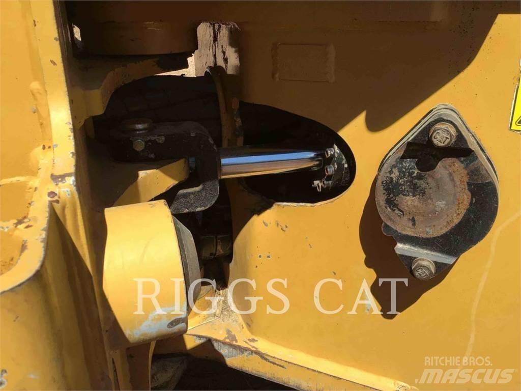 CAT 563C Strojevi za sječu stabala