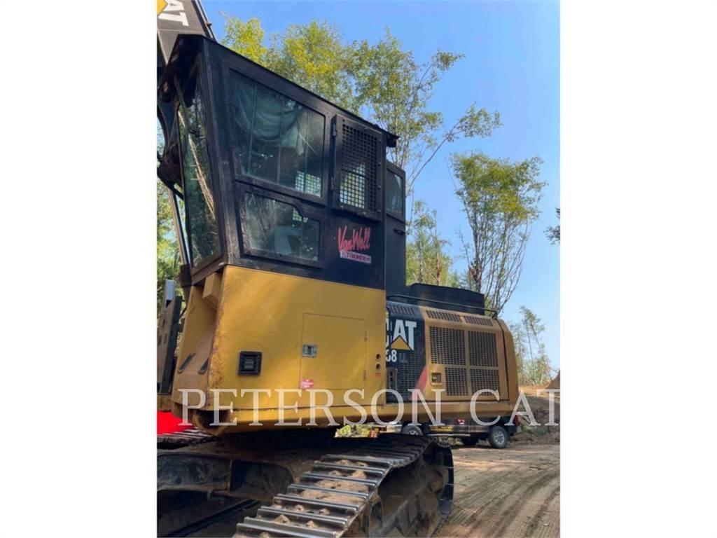 CAT 568 Šumski traktori
