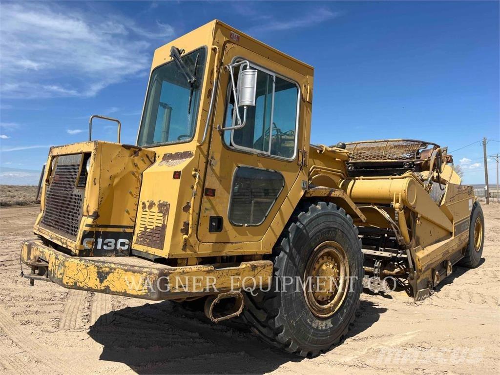 CAT 613C Strugači