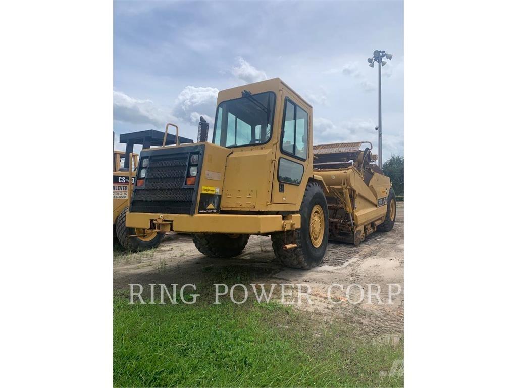 CAT 613C Strugači