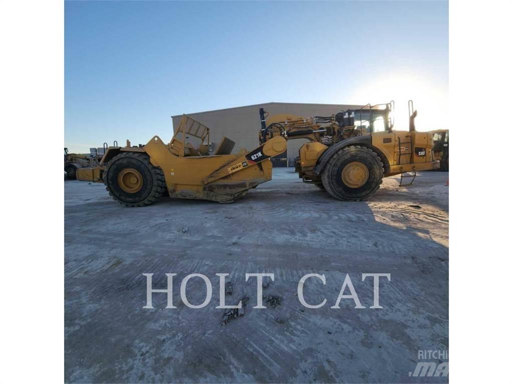 CAT 621K Strugači