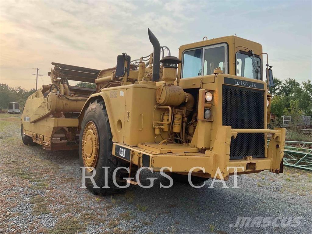 CAT 623B Strugači