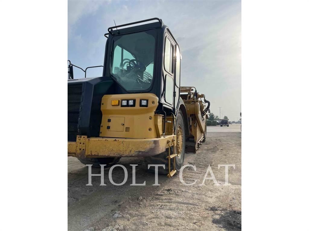 CAT 623K Strugači