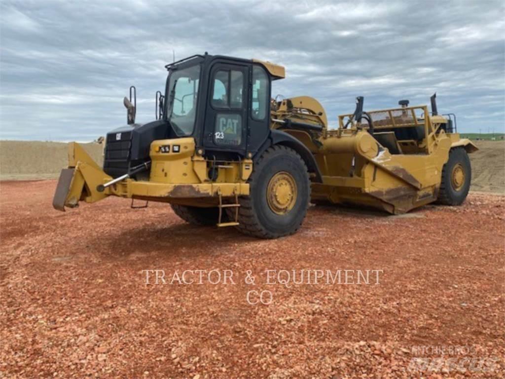 CAT 627H Strugači