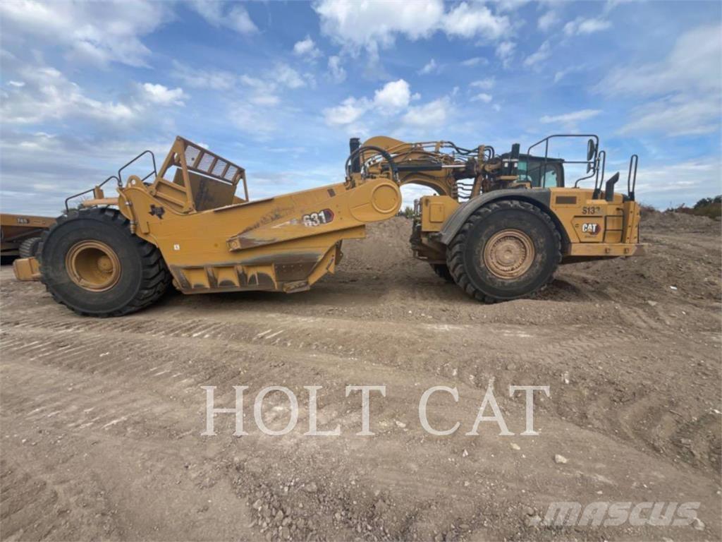 CAT 631 Strugači