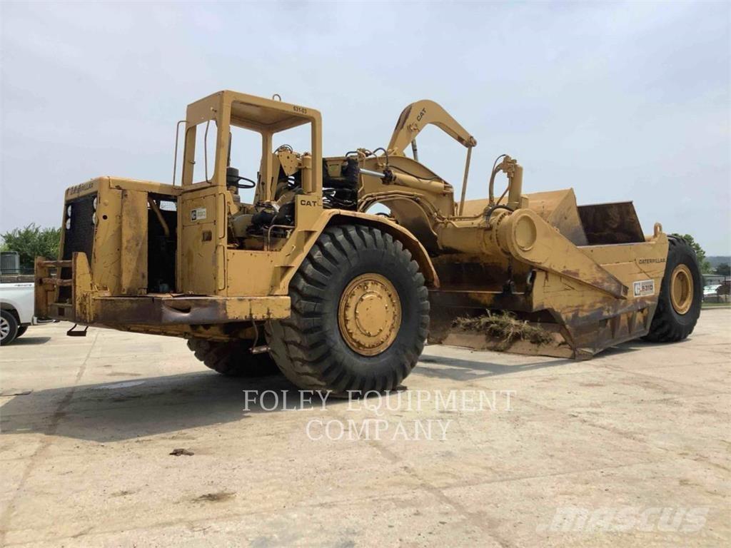 CAT 631D Strugači
