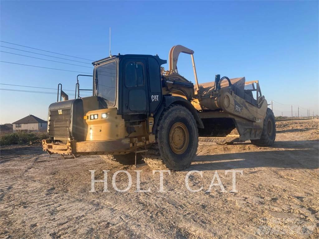 CAT 631K Strugači