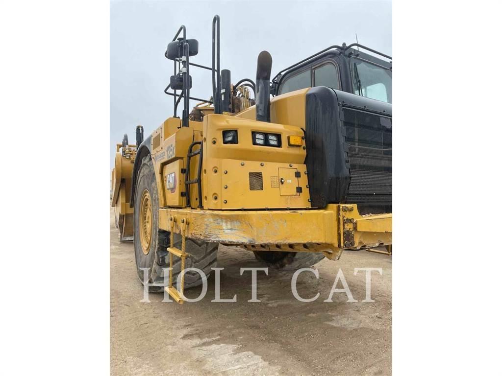 CAT 631K Strugači