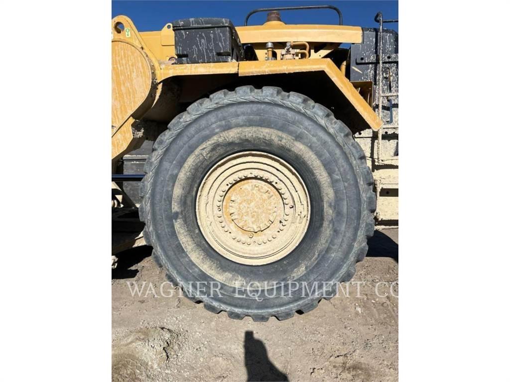 CAT 637K Strugači