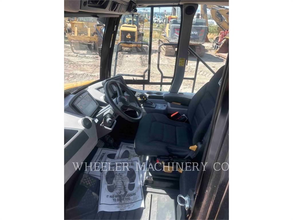 CAT 725 Zglobni demperi