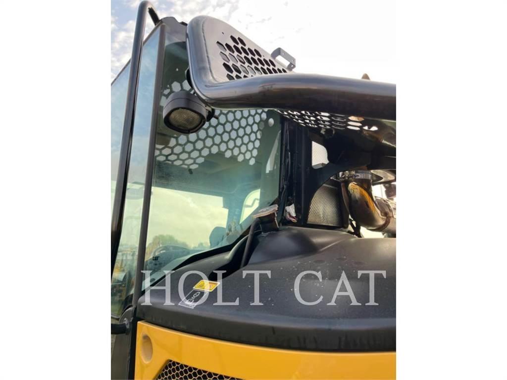 CAT 725 Zglobni demperi