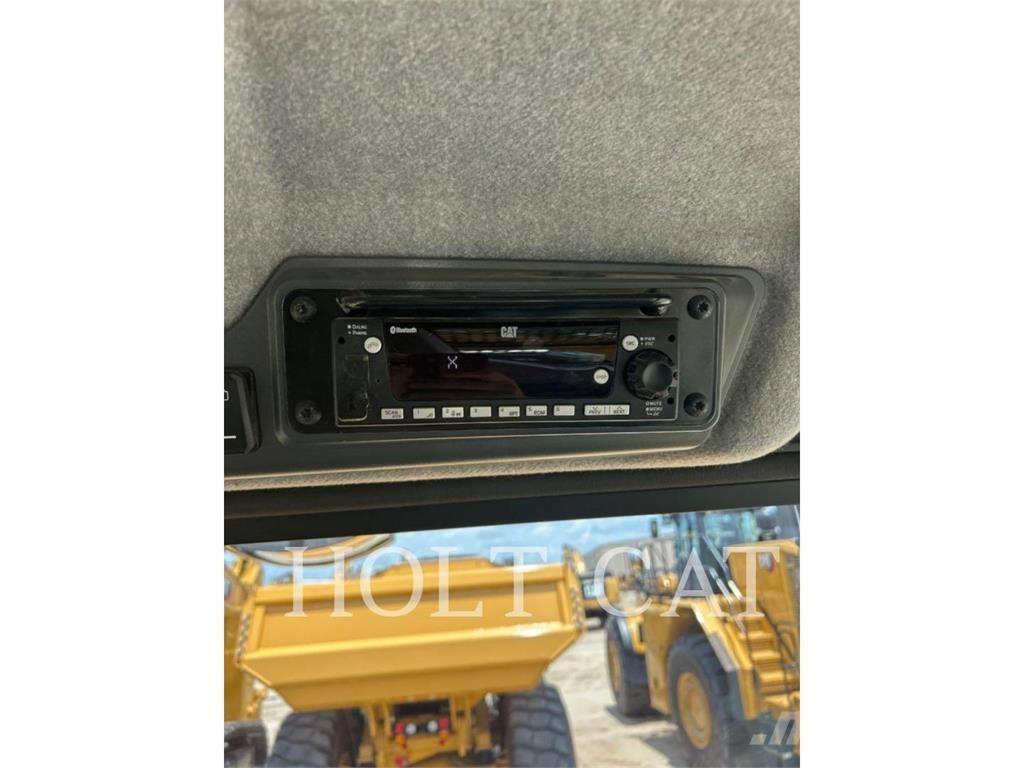 CAT 725 Zglobni demperi