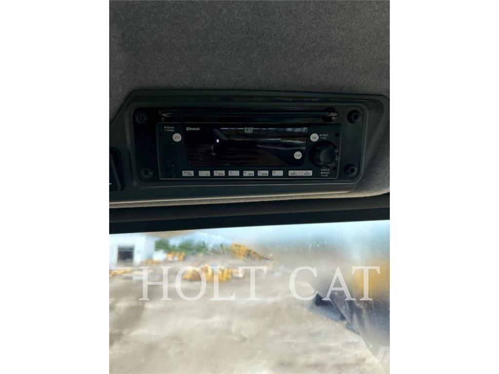 CAT 725 Zglobni demperi
