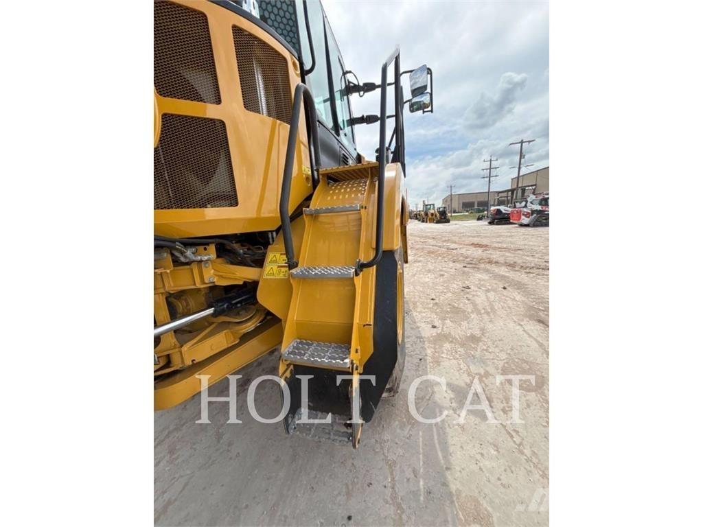 CAT 725 Zglobni demperi