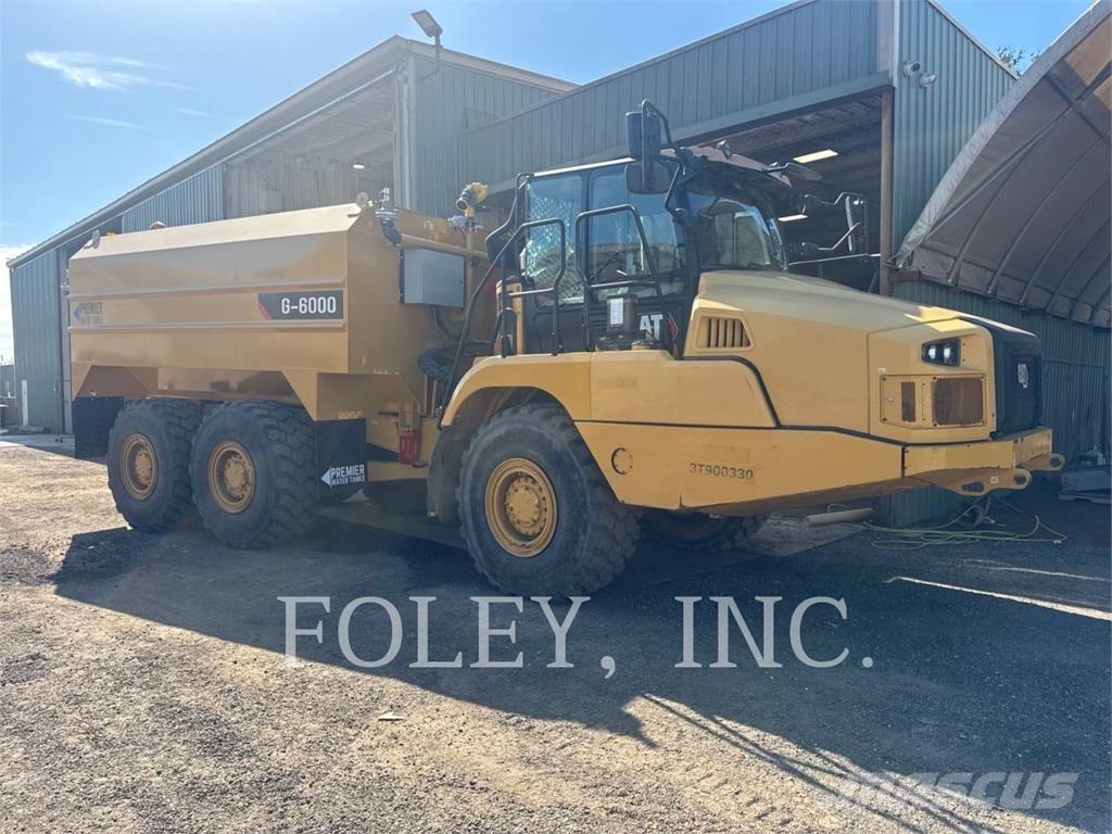 CAT 725-04 Kamioni cisterne