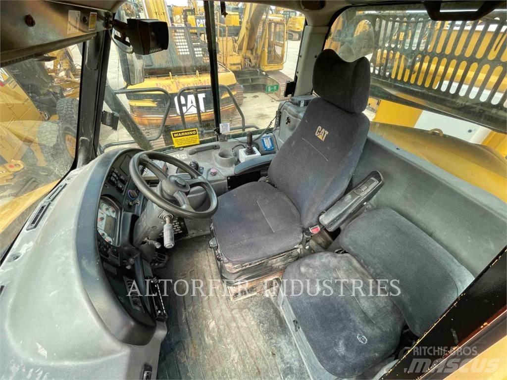 CAT 725 WT Zglobni demperi
