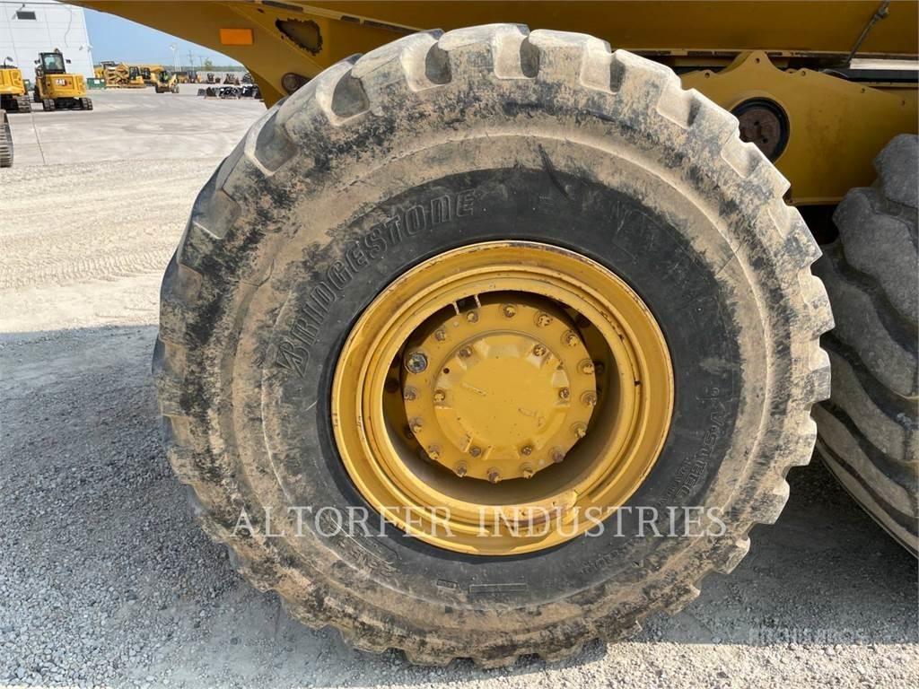 CAT 725C2 Zglobni demperi