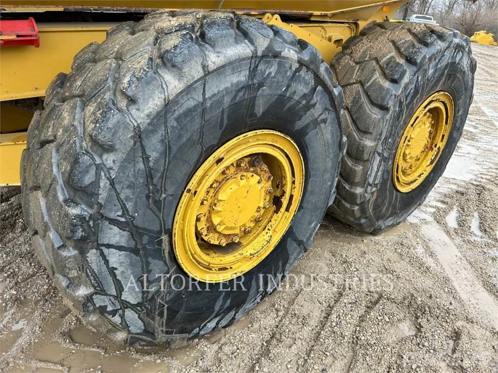 CAT 725C2 Zglobni demperi