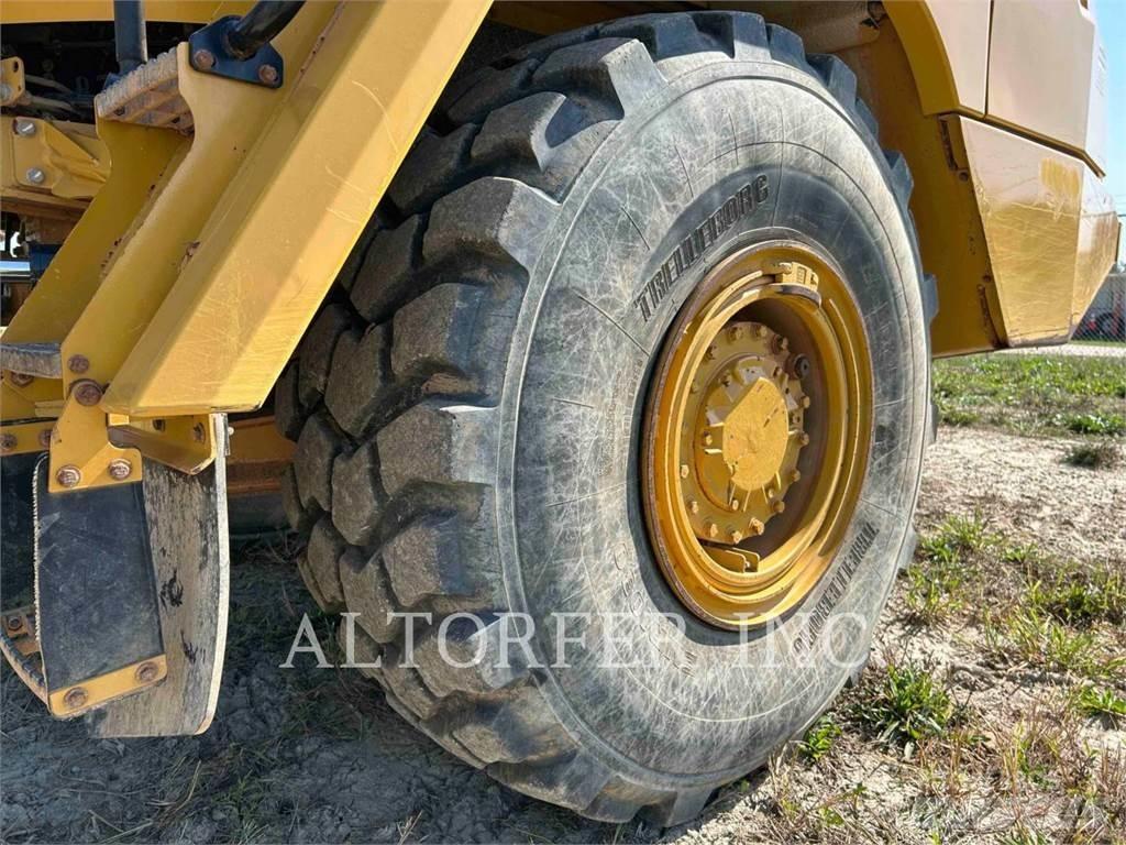 CAT 725C2 Zglobni demperi