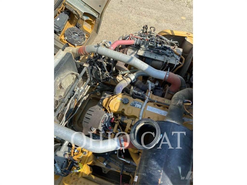 CAT 725C2 Zglobni demperi