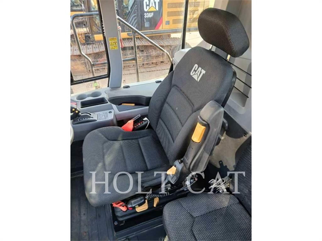 CAT 730 Zglobni demperi
