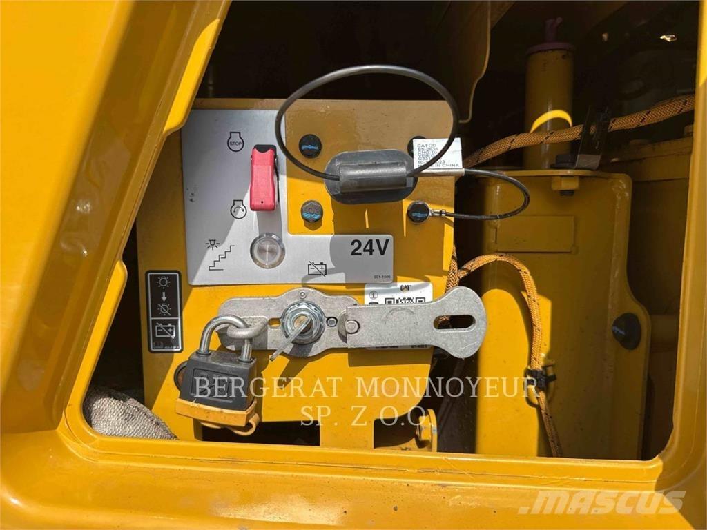 CAT 730 Zglobni demperi