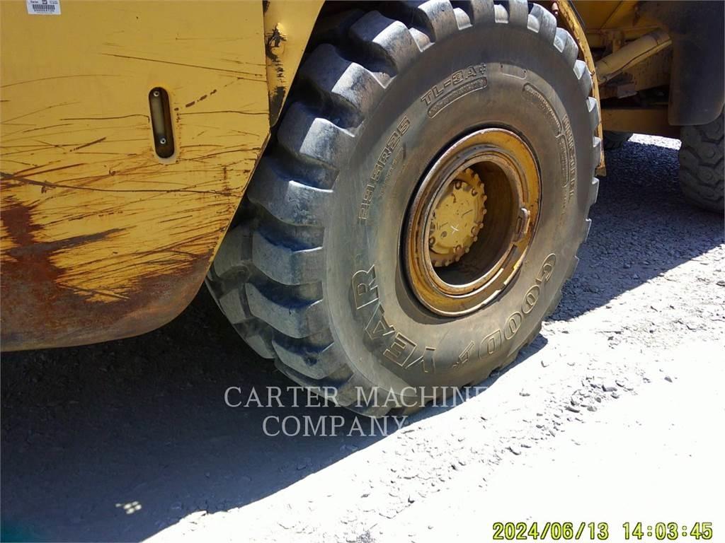 CAT 740 Zglobni demperi