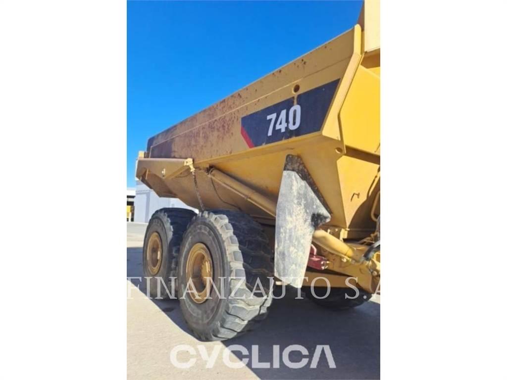 CAT 740 Zglobni demperi