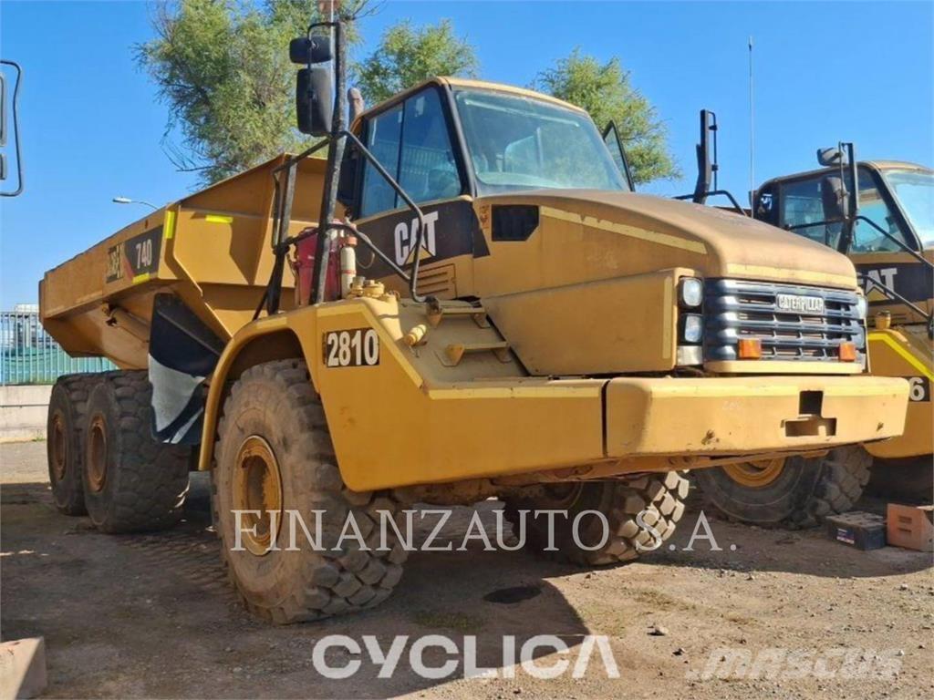 CAT 740 Zglobni demperi
