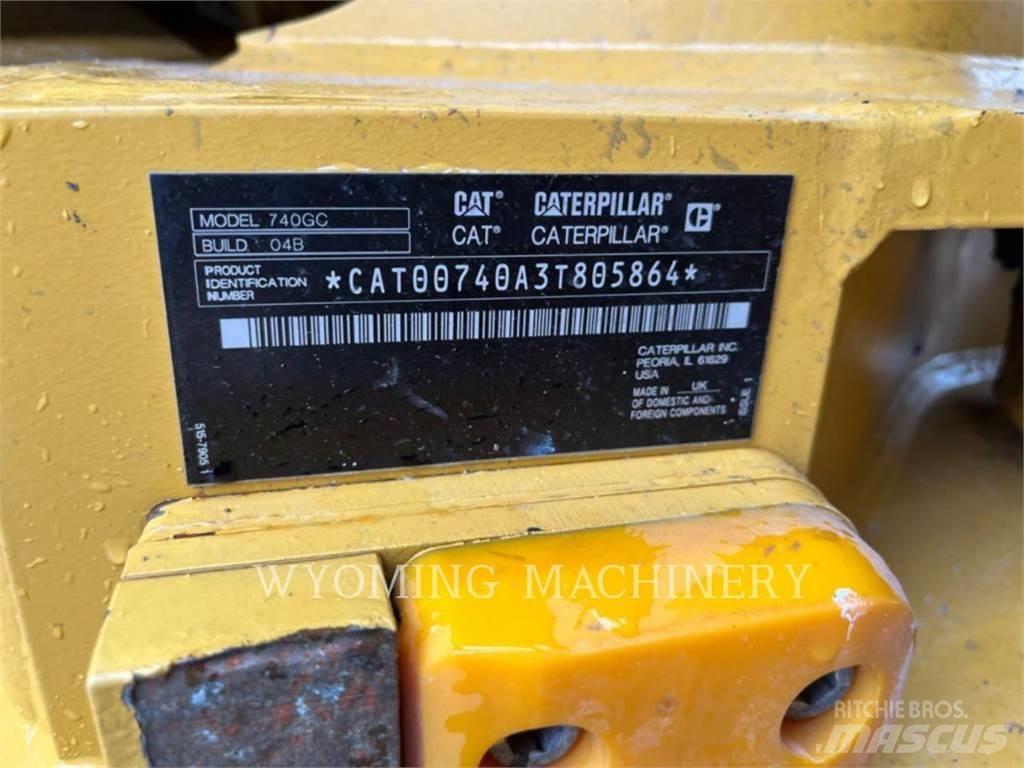 CAT 740 GC Zglobni demperi